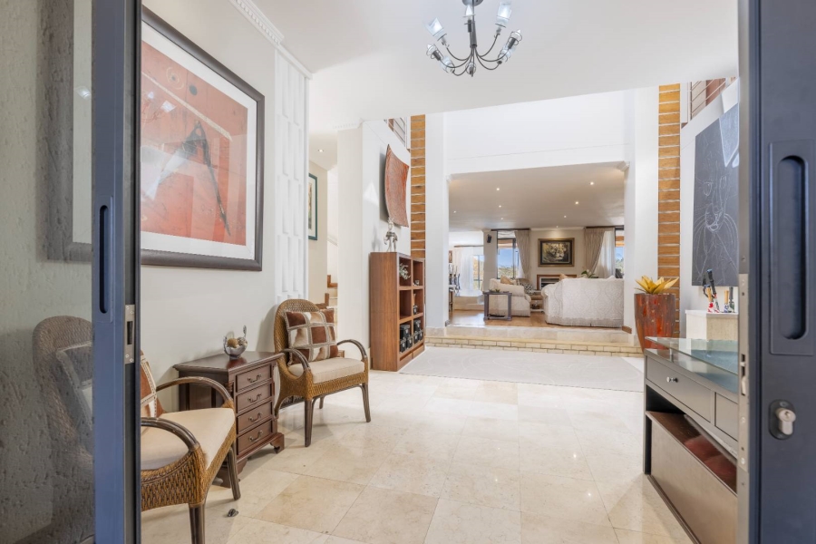 5 Bedroom Property for Sale in Oubaai Western Cape